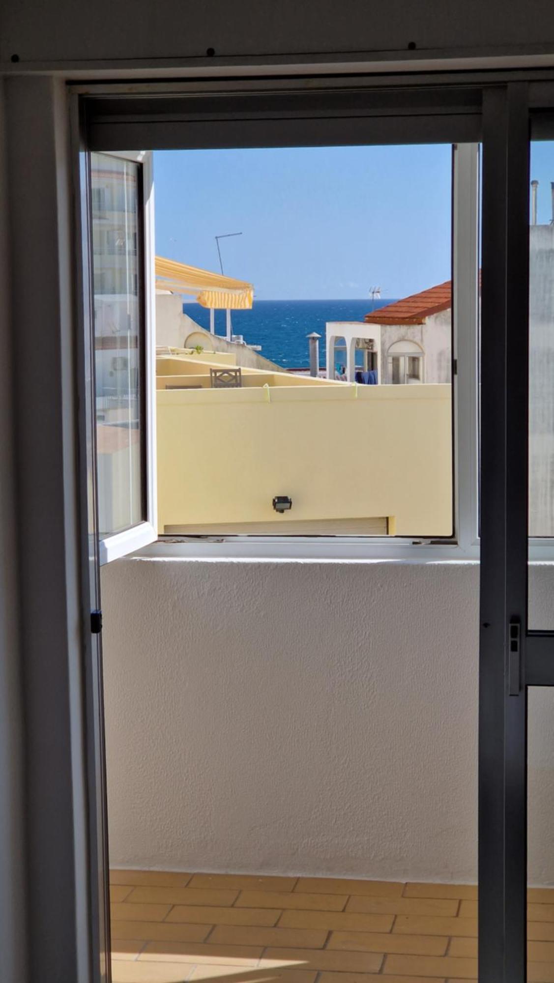 Rooftop Estreladomar Newopening- 150M To The Beach Карвоейру Номер фото